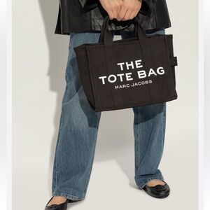 MARC JACOBS The Canvas Tote Bag